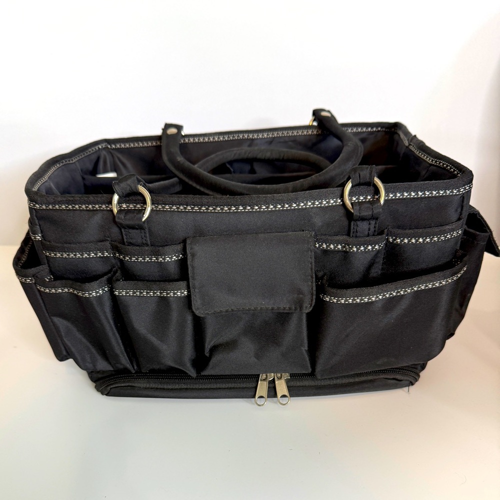 Crafter’s Multi-Pocket Carry Bag